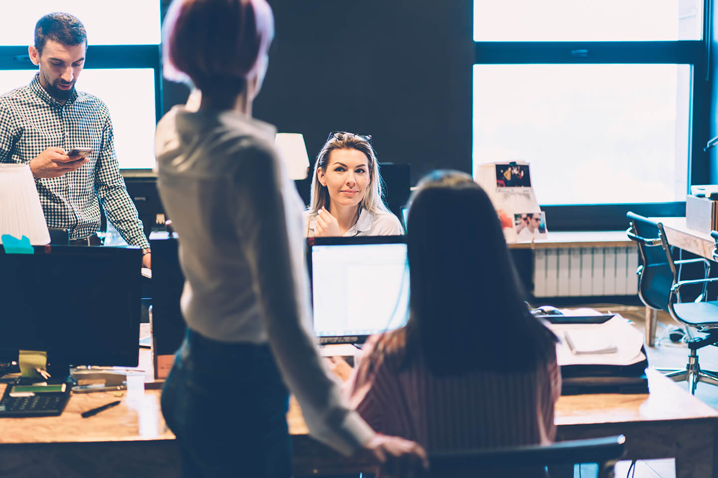 office workers using Sujest